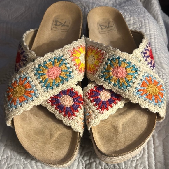 🌸 Dirty Laundry Crochet Granny Square Slides – Boho Festival Dream 🌈 - Picture 3 of 7